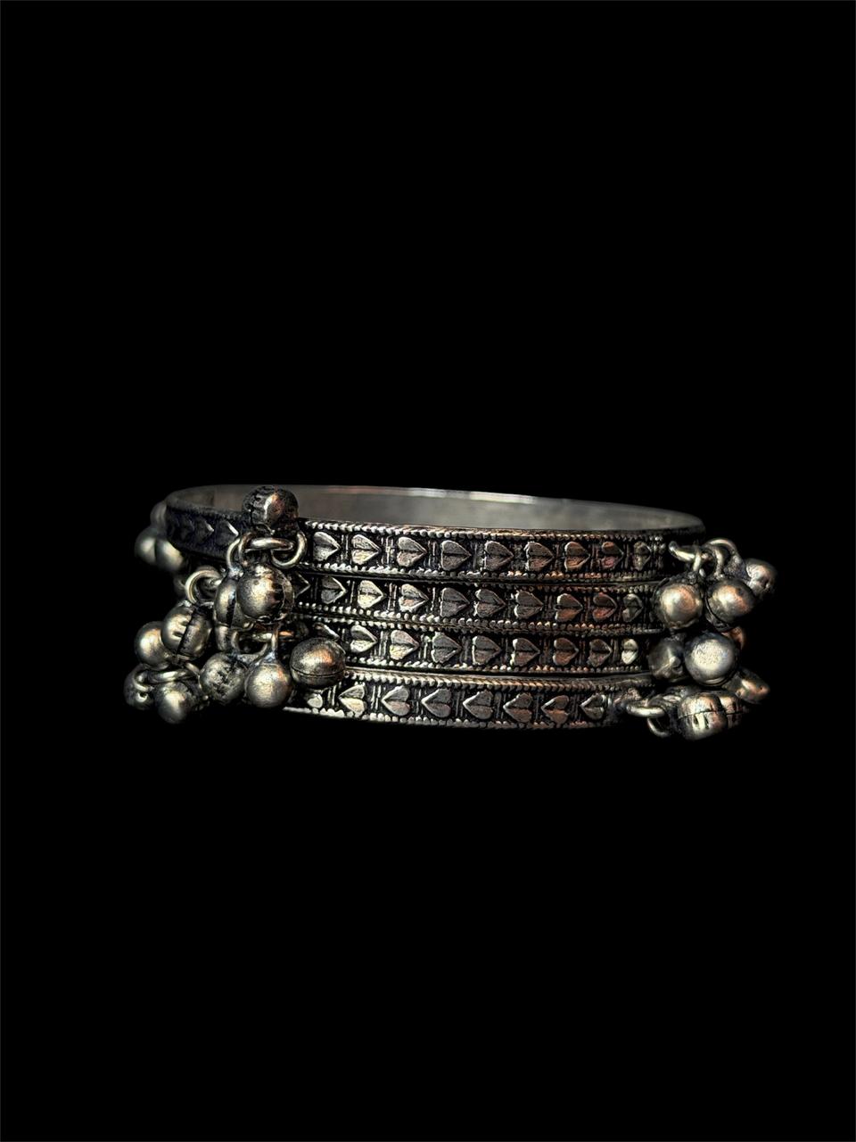 Oxidized Ghunghroo Bangles (set of 4 Bangles)