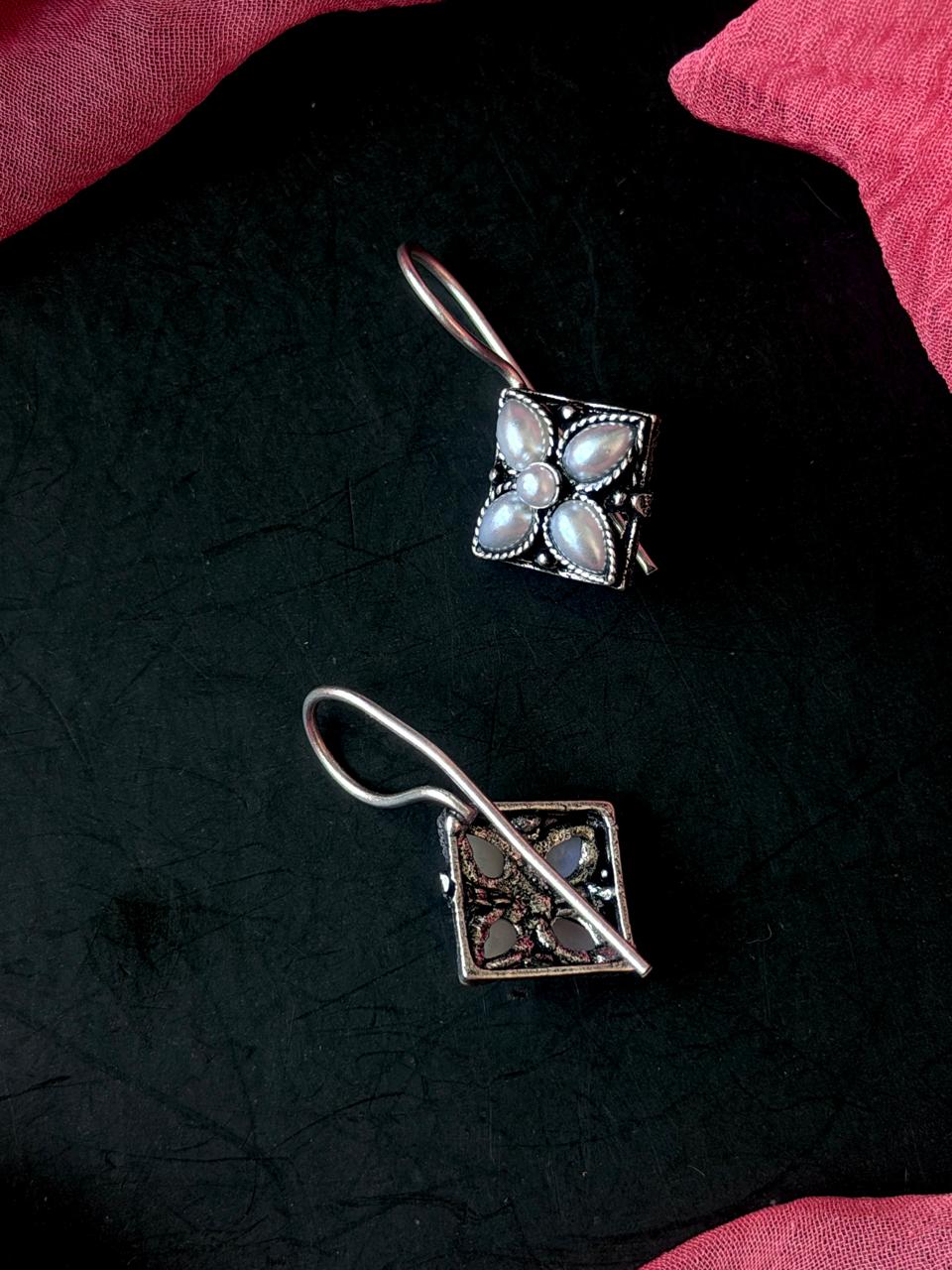 Monalisa Stone Oxidized Casual Wear Earring