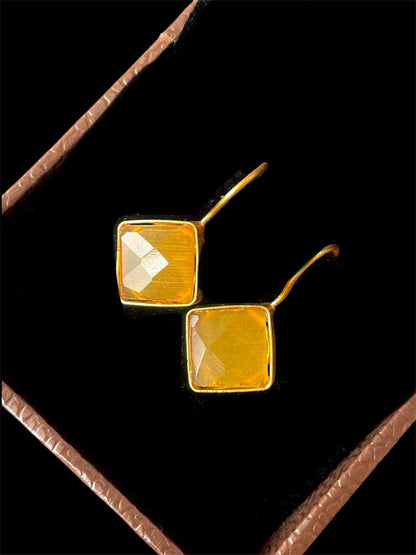 Cut Stone Square Golden Stud Earring