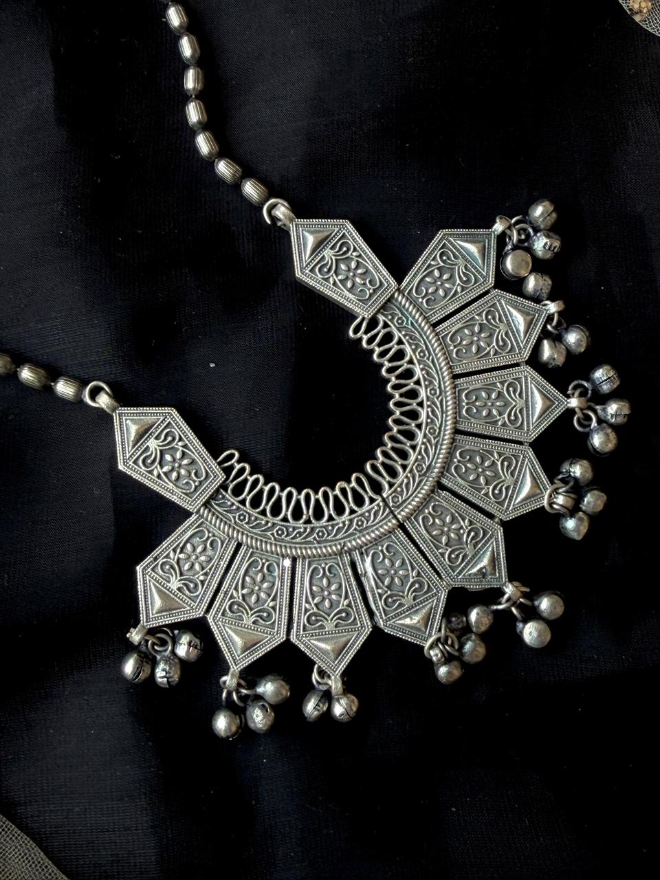 Black Polish Partywear Long Necklace