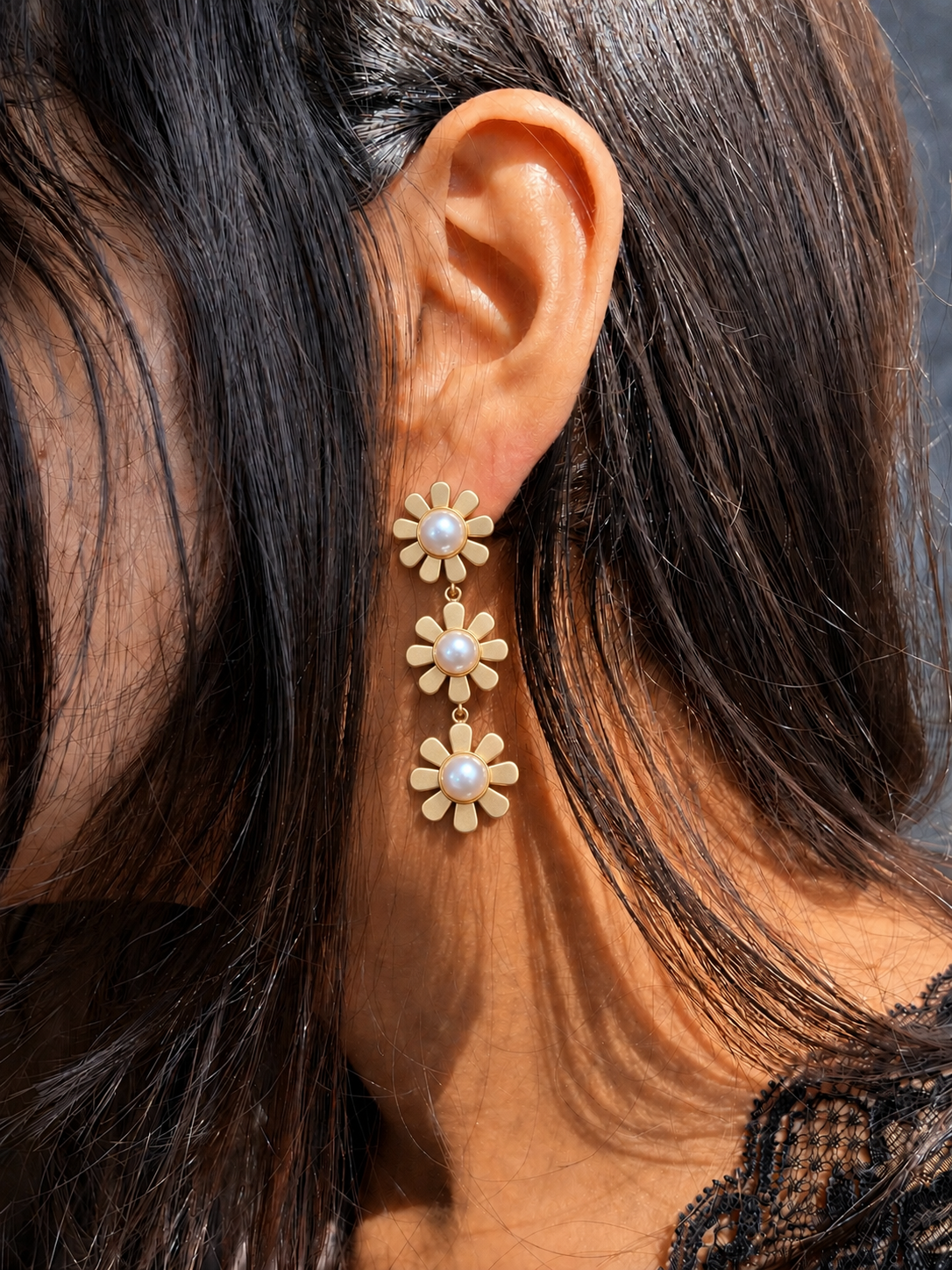 Pearl Golden Flower Earring