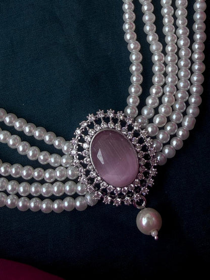 Monalisa Stone Pendant Pearl Mala Choker Necklace with Earring set