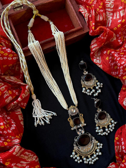 Dual Tone Monalisa Stone Pendant Beaded Mala Necklace with Earring set