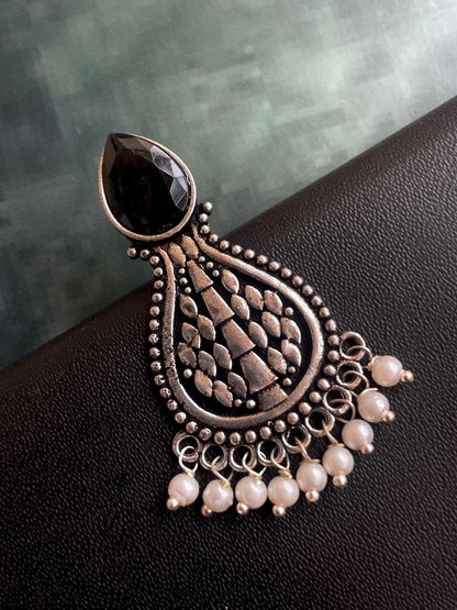 Monalisa Stone Oxidized Earring