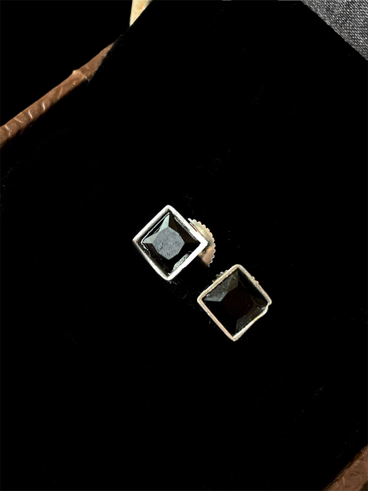 Monalisa Stone Silver Replica Tops Earring (Set of 2 pairs)