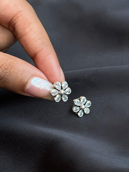 AD Stone 92.5 Silver Stud Earring