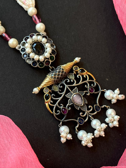 Dula Tone Beaded Pendant Ten Layered Mala Necklace