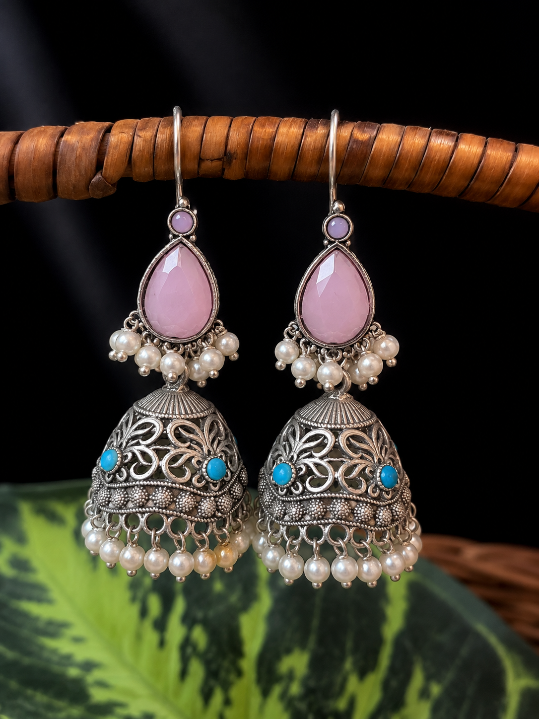 Monalisa Top with Silver Replica Jhumki Earring