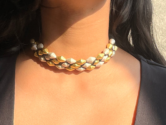 Dual Tone Adjustable Choker
