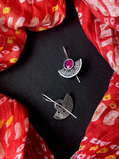 Monlisa Stone Oxidized Earring