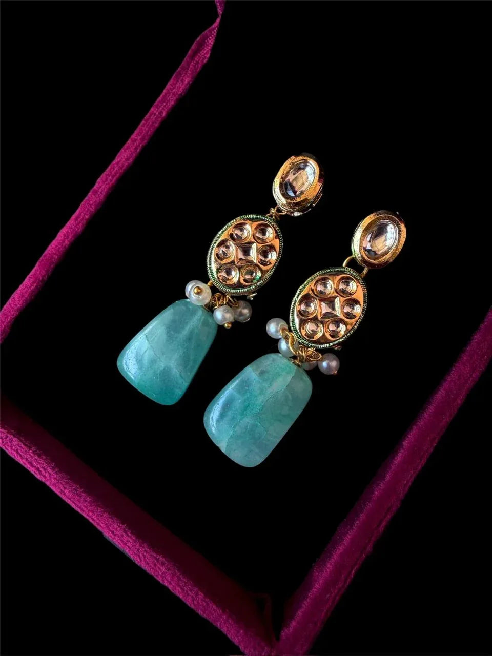 Kundan with Stone Choker Necklace with Earring set