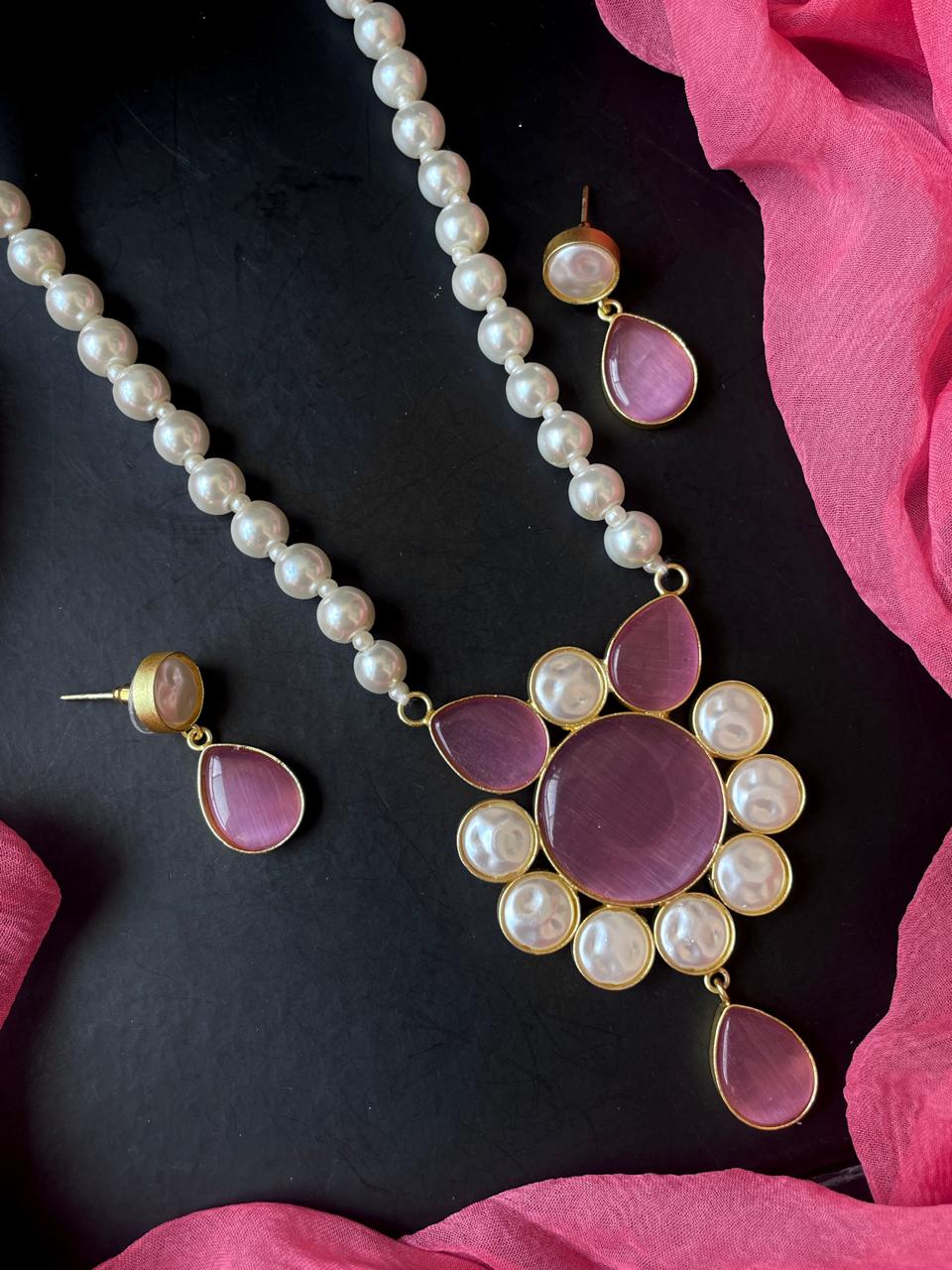 Monalisa Stone Shell Pearl Necklace with Earring set