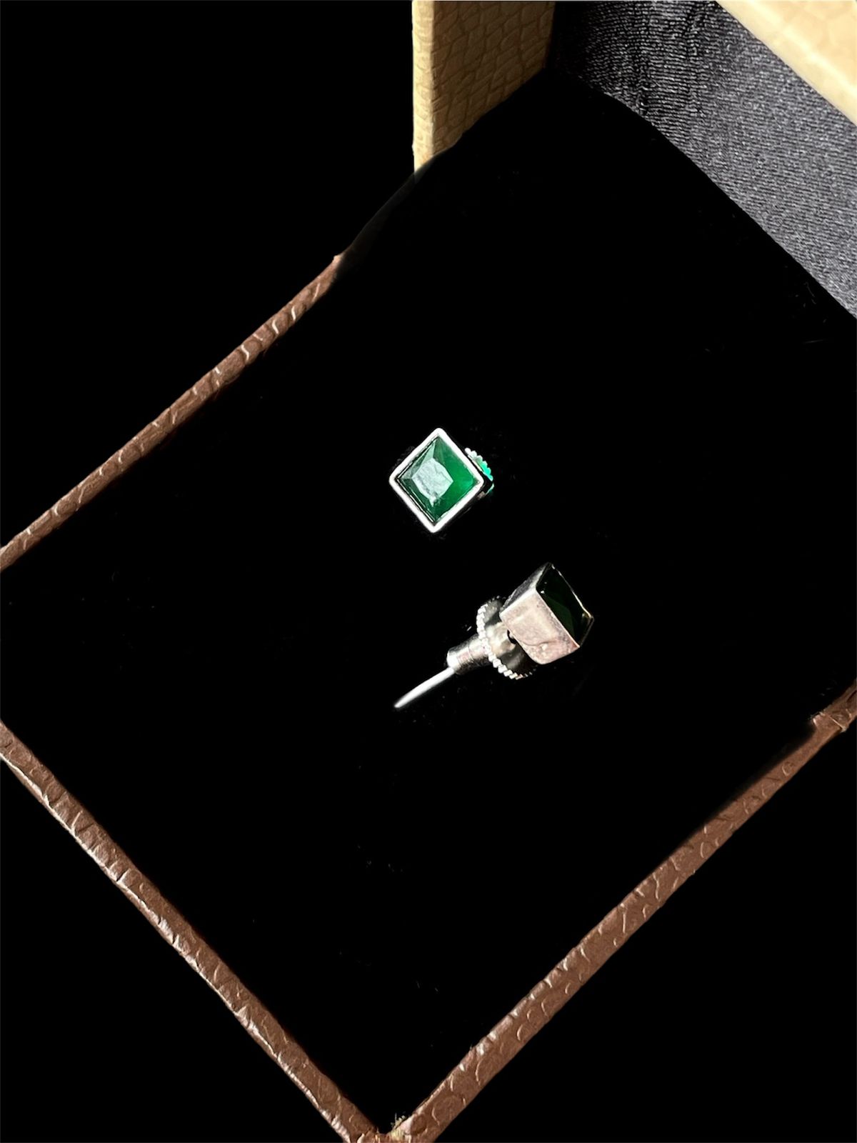 Monalisa Stone Silver Replica Tops Earring (Set of 2 pairs)