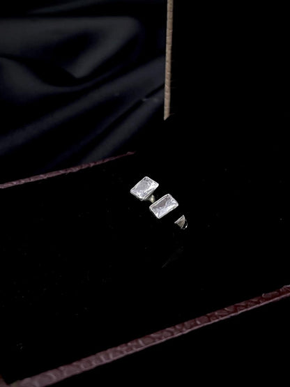 AD Stone 92.5 Silver Stud Square Earring