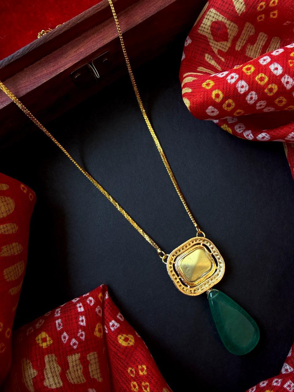 Kundan with Natural Stone PendantChain Necklace