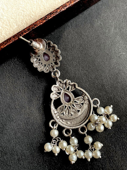 oxidized chandbali earing with stone and beads