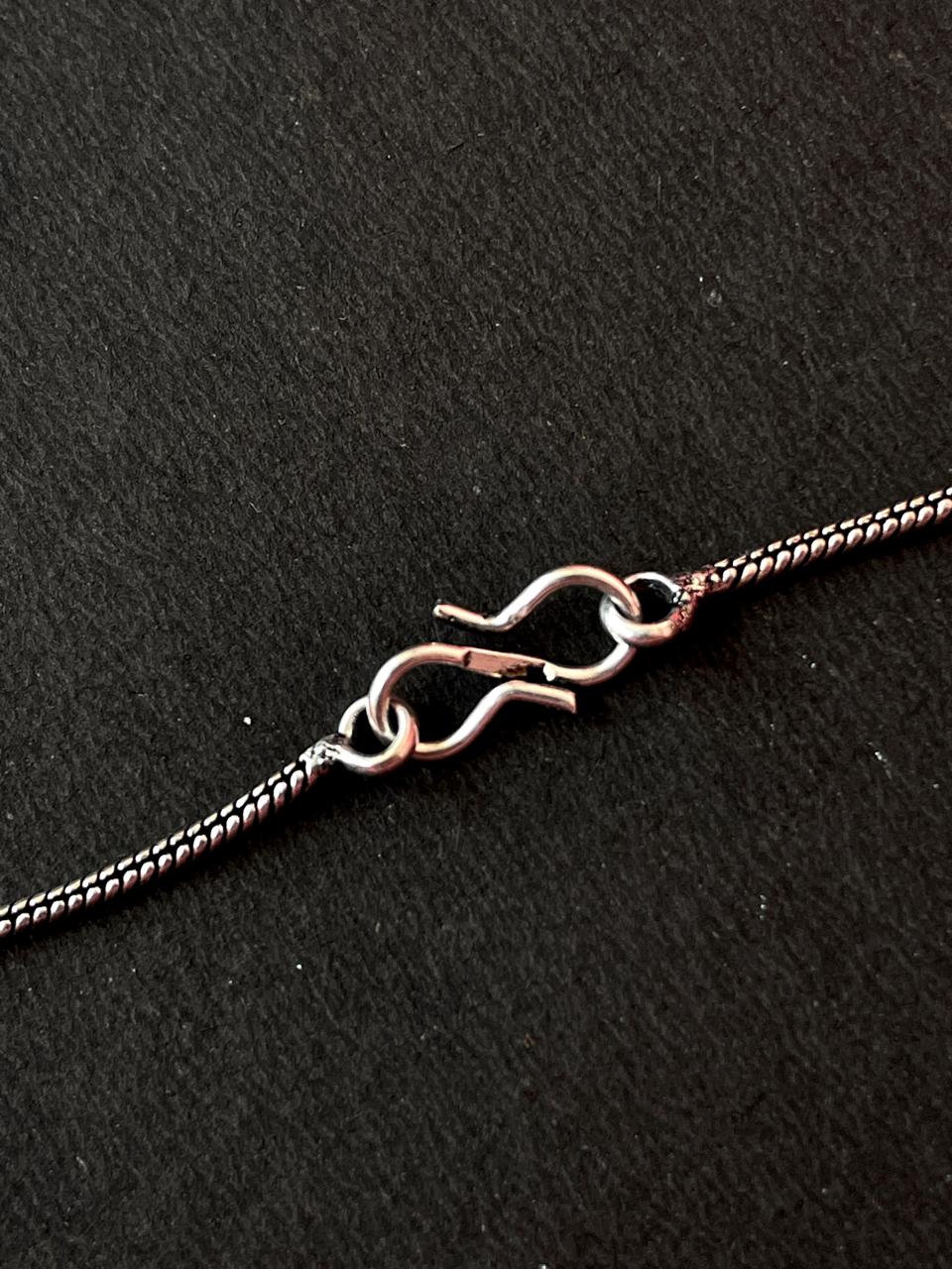 Dual Tone Antique Look Partywear chain Necklace