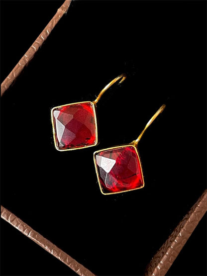 Cut Stone Square Golden Stud Earring