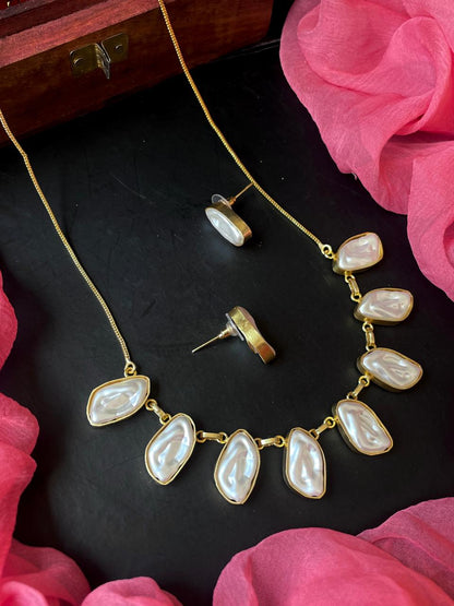 Shell Pearl Chain Necklace with Earring Set