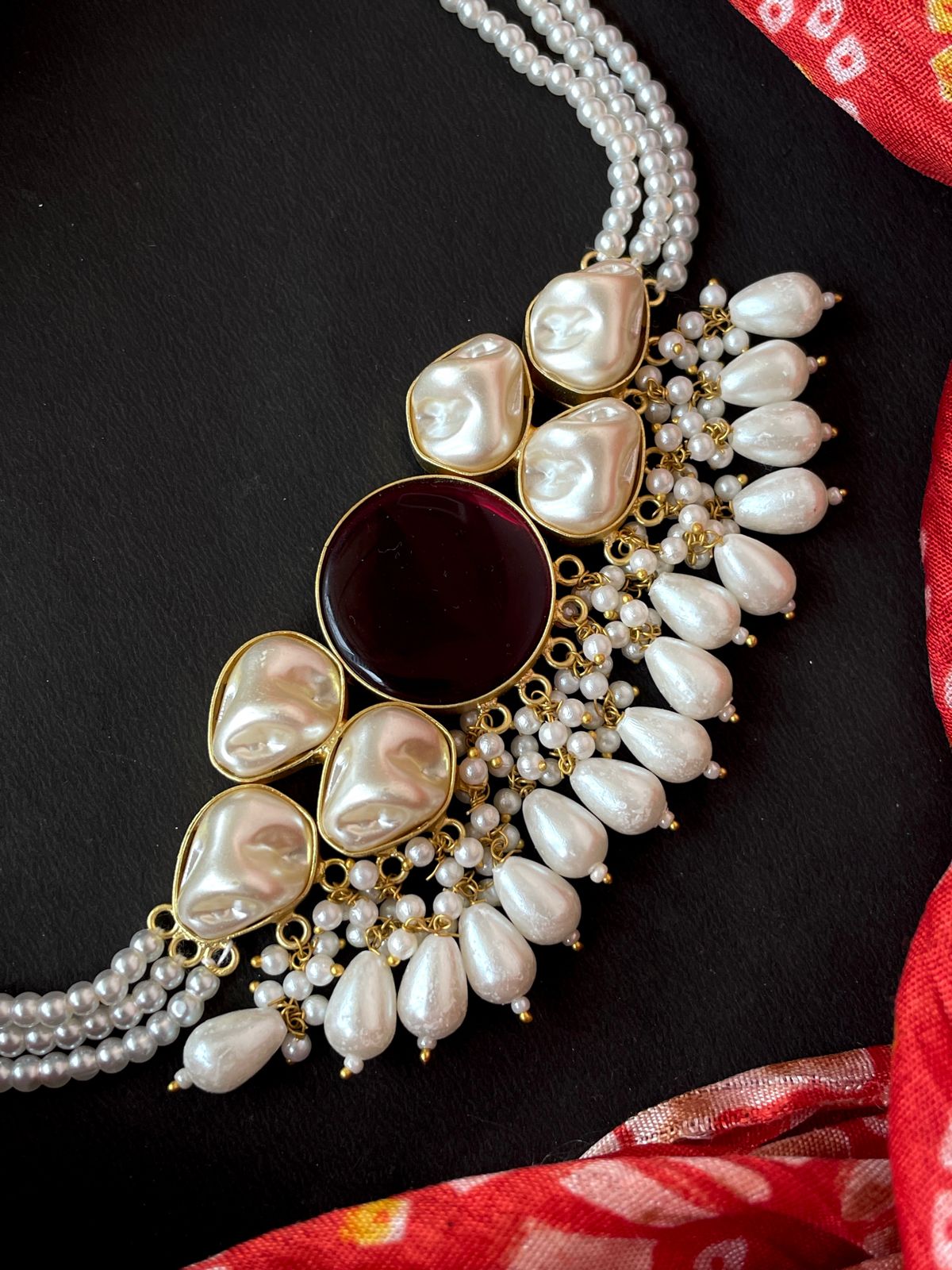 Sea Shell with Big Round Monalisa Stone Choker with Earring set