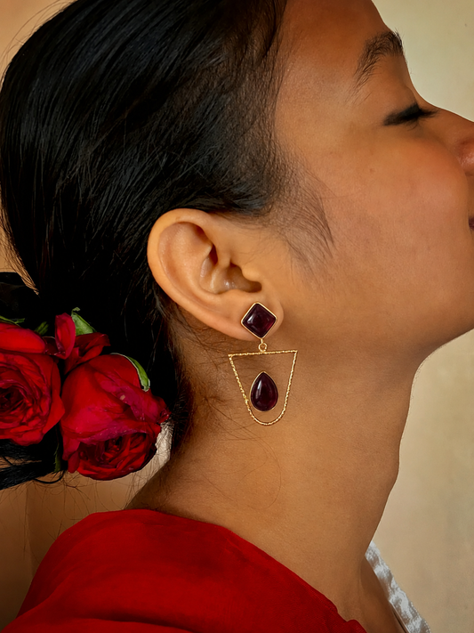 Monalisa Stone Golden Geometrical Earring