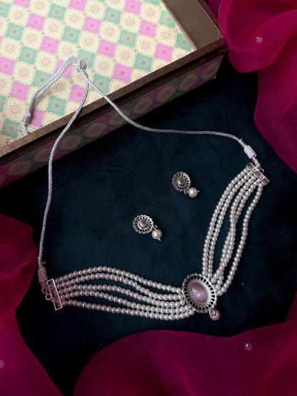 Monalisa Stone Pendant Pearl Mala Choker Necklace with Earring set