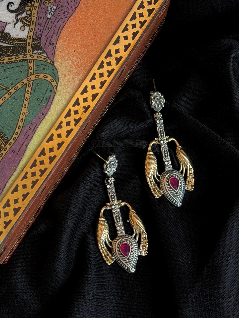 Dual Tone Oxidized Earring