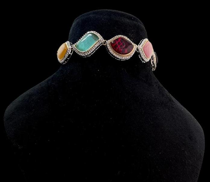 AD and Monalisa Stone Choker with Earring Set