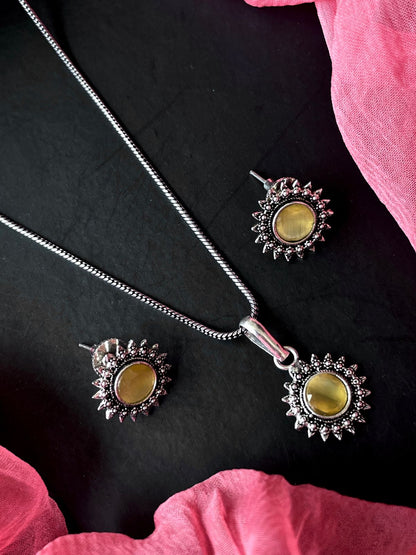 Monalisa Stone Oxidize Pendant Chain Necklace with Earring set
