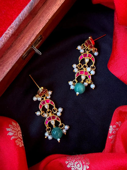 Pachi Kundan with Stone Beaded Earring