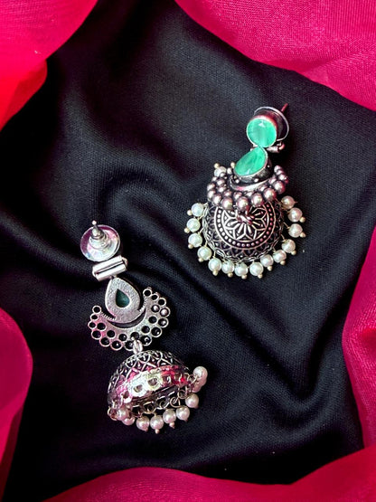 Monalisa Stone Oxidized Jhumki Earring