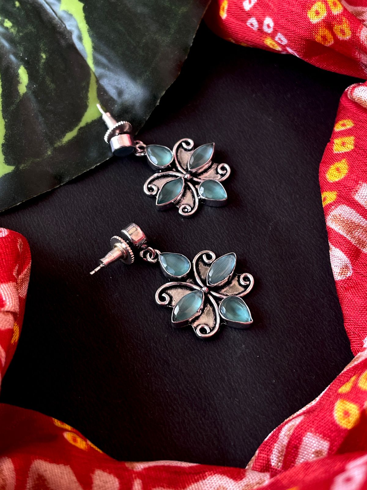 Monalisa Stone Earring