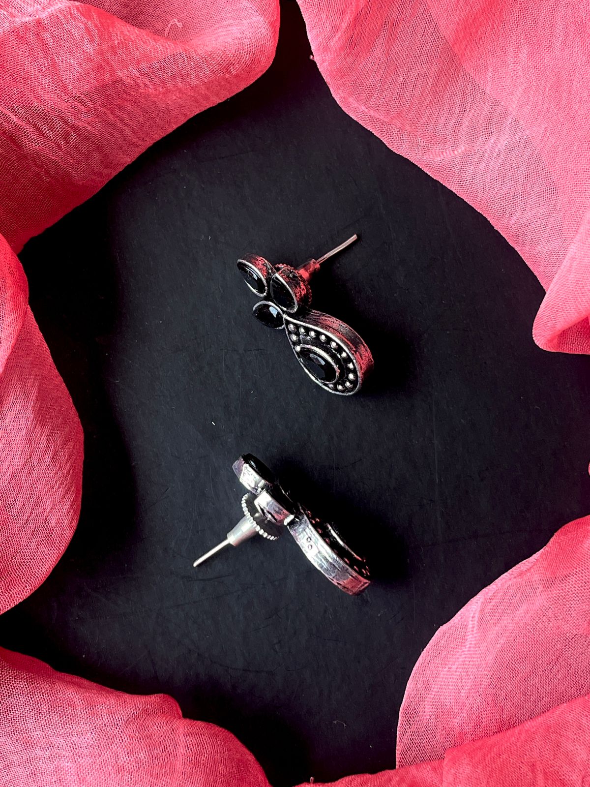 Monalisa Stone Oxidized Stud Earring