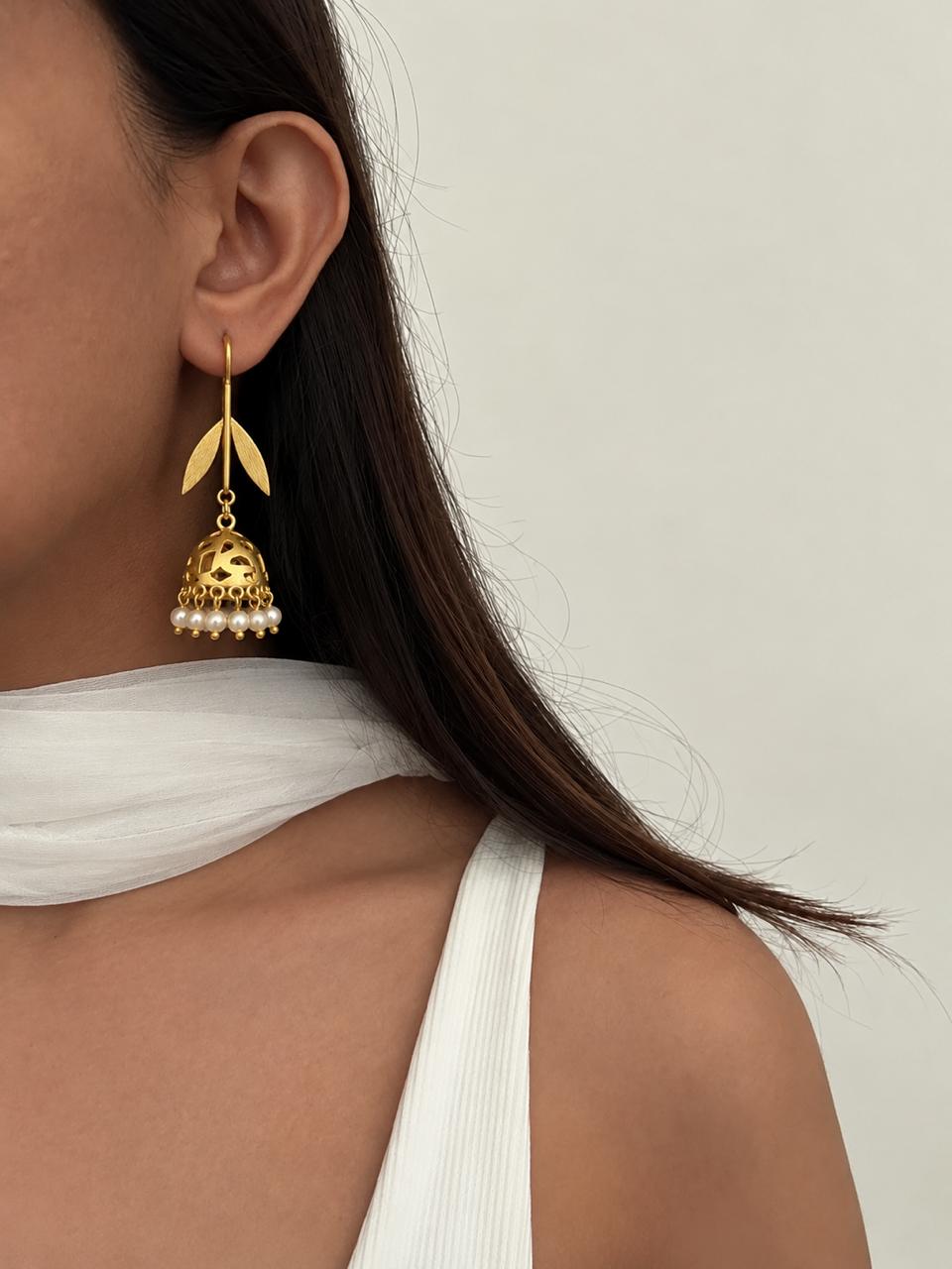 Golden Leaf Top and Jhumki Earring