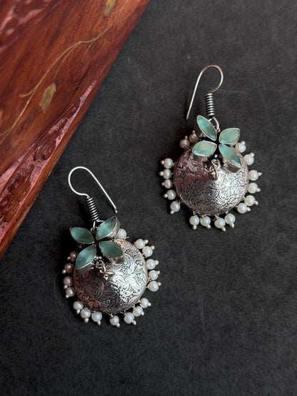 Monalisa Stone Top with Oxidized Jhumki Earring