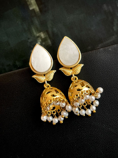 Shell Top with Golden Jhumki Earring