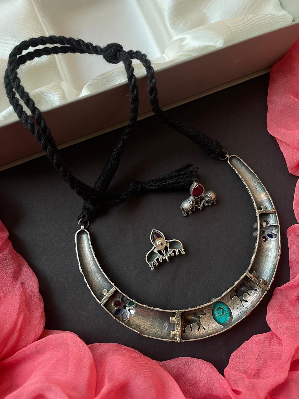 Monalisa Stone Oxidized Choker with Earring set