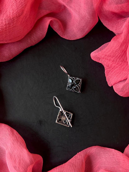 Monalisa Stone Oxidized Casual Wear Earring