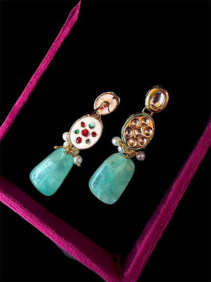 Kundan with Stone Choker Necklace with Earring set
