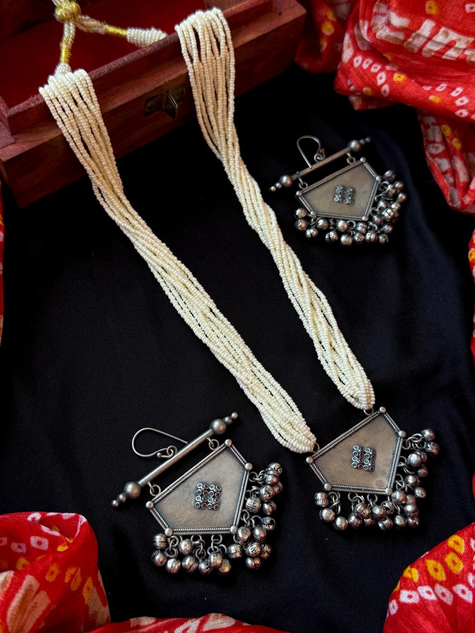 Oxidized Pendant Beaded Multi Layered Mala Necklace with Earring set