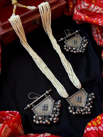 Oxidized Pendant Beaded Multi Layered Mala Necklace with Earring set