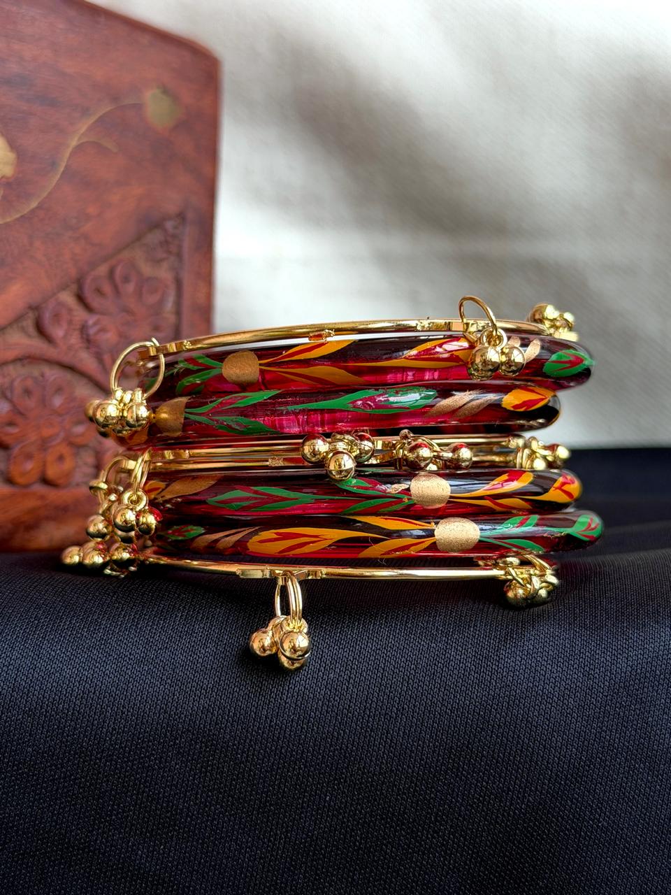 Glass Bangles with Metal Bangles set