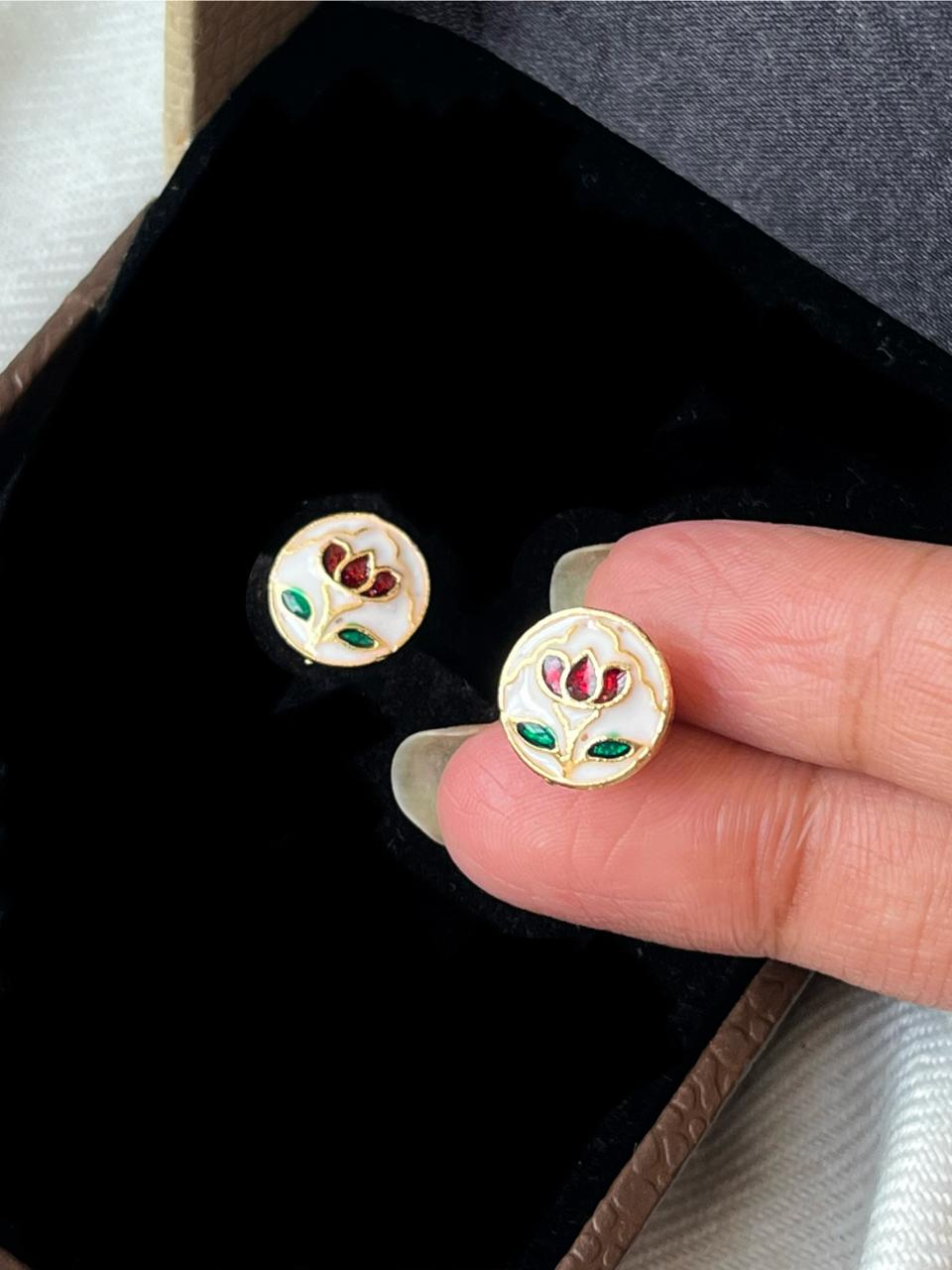 Meenakari Floral Print Small Stud Earring