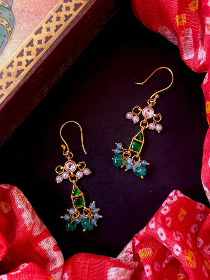 Pachi Kundan Beaded Geometrical Earring