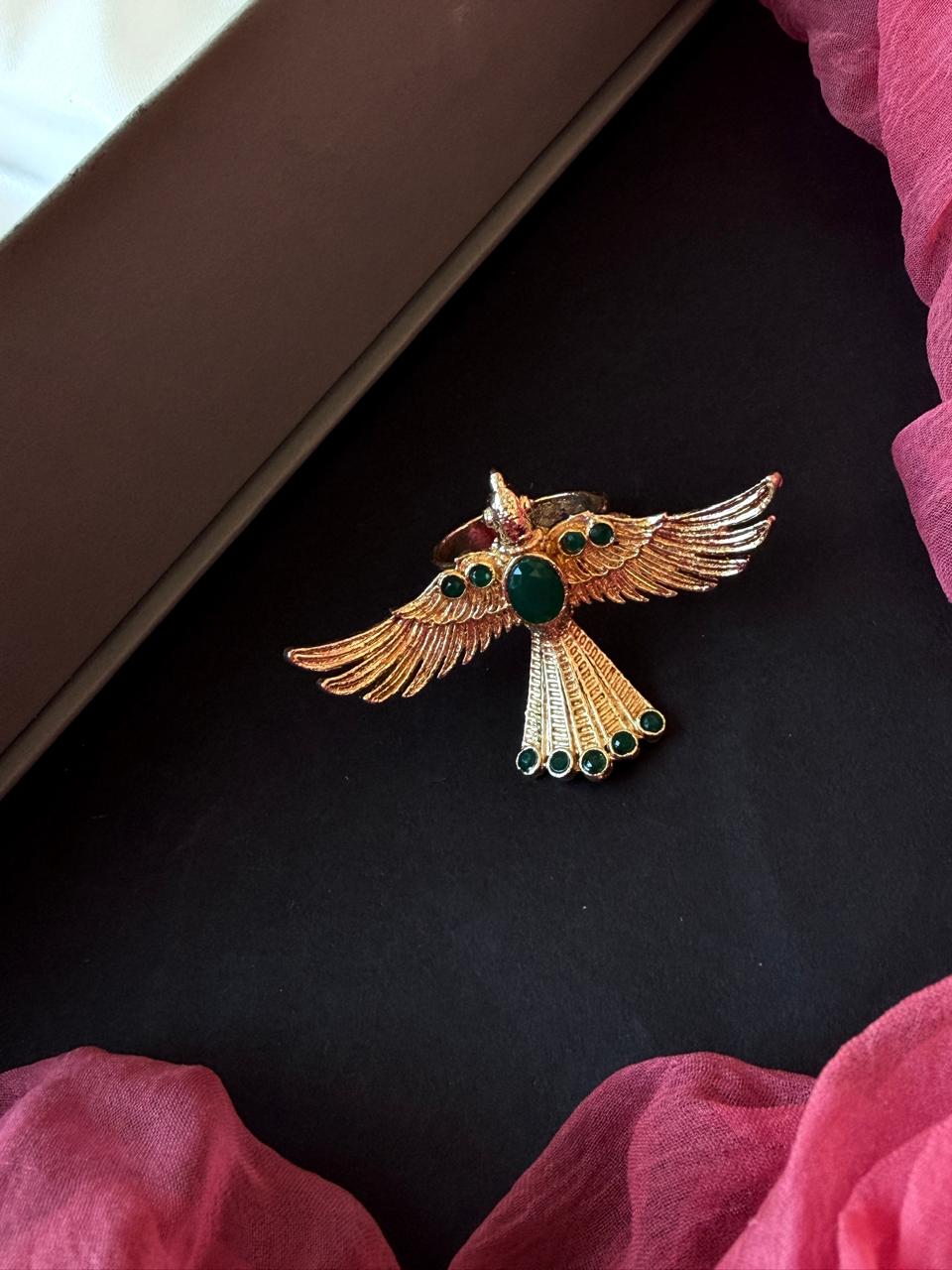 Golden Eagle shape Monalisa Stone Ring