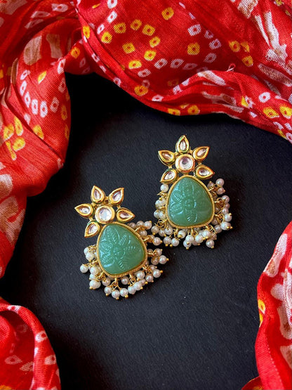 Monalisa Carving Stone Beaded Earring