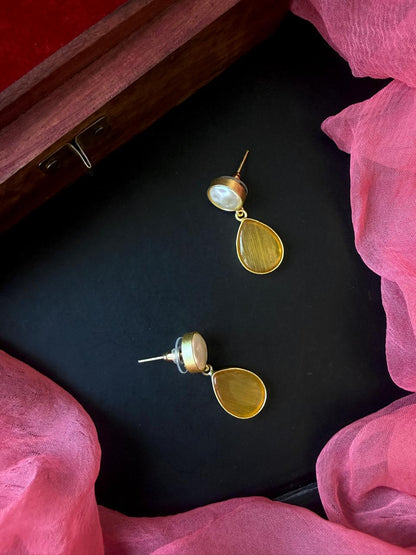 Monalisa Stone Shell Pearl Necklace with Earring set