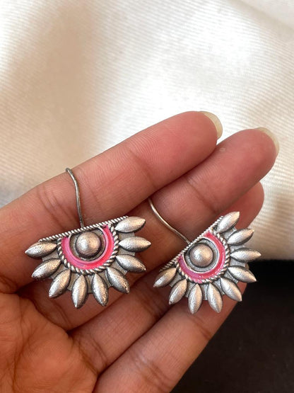 Hand Painted Flower Shape Stud Earring