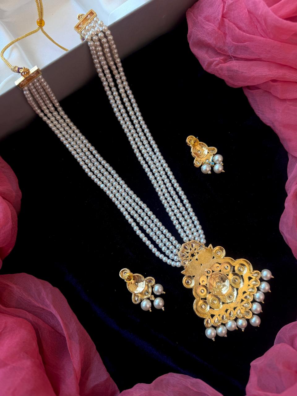 Kundn Meenakari Pendant Mala Moti Necklace with Earring set