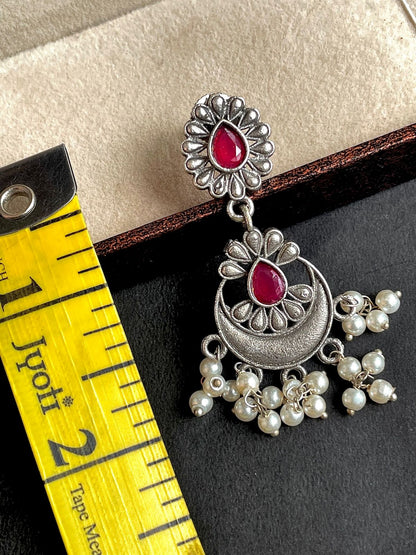 oxidized chandbali earing with stone and beads